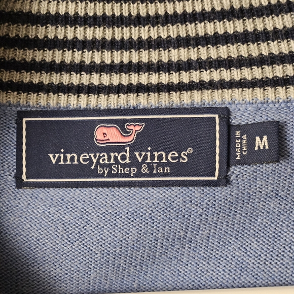 Vineyard vines quarter zip - Picture 3 of 7
